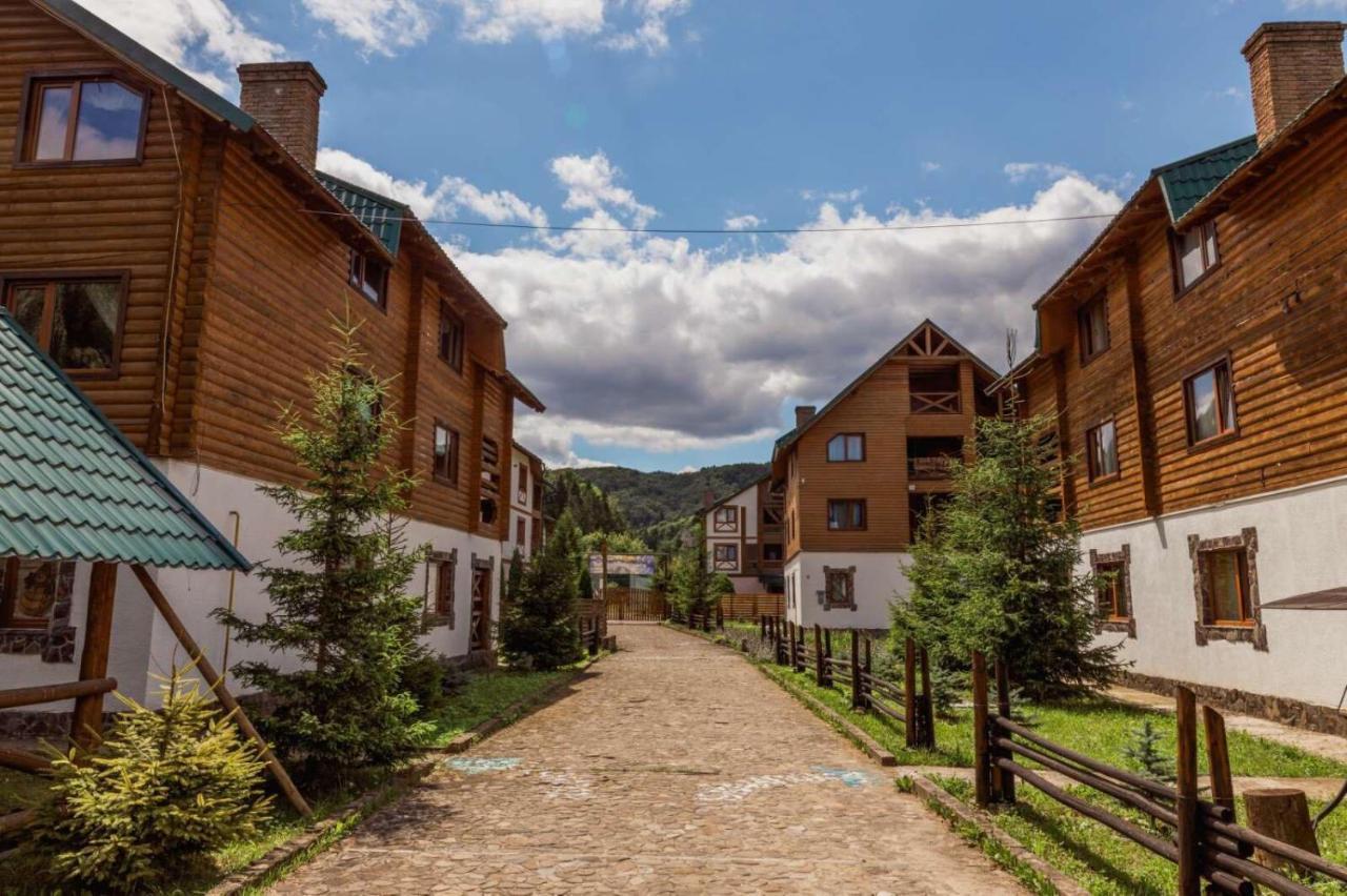 Edelweiss Carpathians Migovo Hotel Kültér fotó